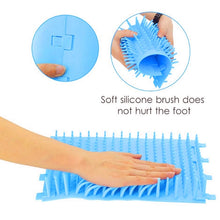 Load image into Gallery viewer, Dog Paw Cleaner