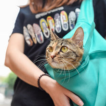 Load image into Gallery viewer, Foldable Cat Carrier Bag
